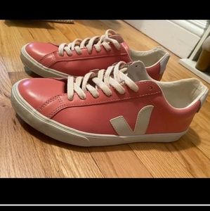 Veja Esplar Sneakers